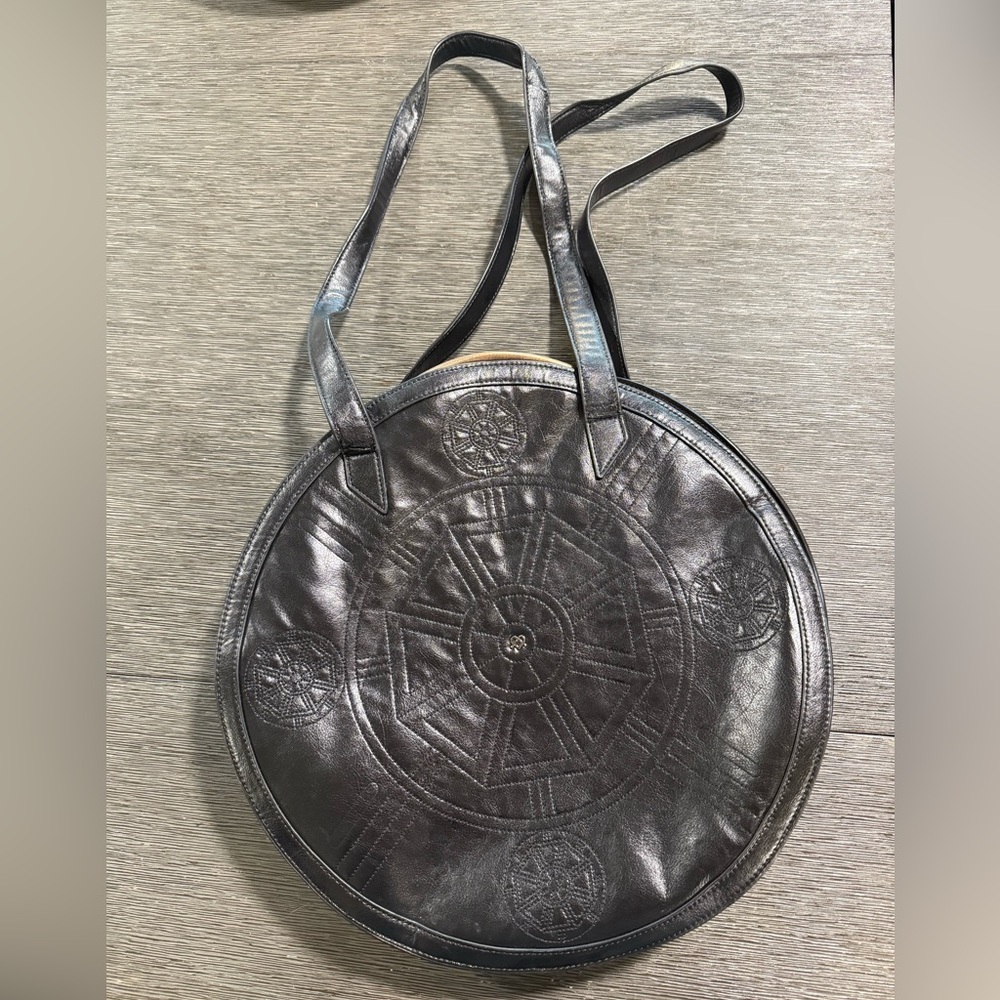 Vegan GUNAS New York Round Bag - Black with Bronze Sidew